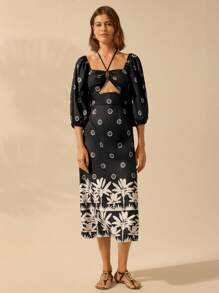 CAJUNI Vestido de vacaciones casual de mujer con estampado de árbol de plátano tropical en negro y beige, con abertura, cuello halter, mangas farol atadas y abertura lateral - Blanco y Negro - Ver 7