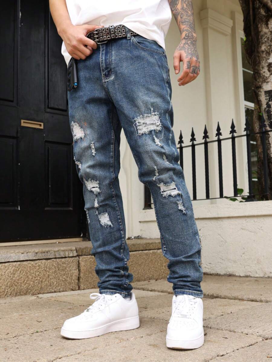 Manfinity LEGND Men's Ripped Pocket Casual Fashion Straight Leg Jeans - Light Wash - View 1