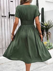 SHEIN Tall Women's Holiday Leisure Solid Color Cinched Waist Dress Maxi Women Outfit - Green - View 2
