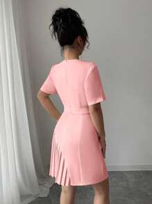 Elenzga 新款杏色圆领短袖褶饰腰部和下摆优雅连衣裙，适合春夏季女士