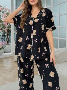 SHEIN Bộ đồ ngủ tay ngắn in hình gấu nơ cổ rộng cỡ lớn kèm quần dài - màu đen - Xem 6