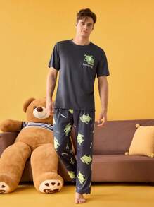 Happy Jammies Set de pijamale pentru bărbați, cu mâneci scurte și cu imprimeu cu scrisori și desene animate