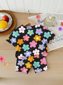 SHEIN Set de 2 bucăți pentru fetiță, ocazional, cu mâneci scurte și pantaloni scurți, potrivit pentru vară