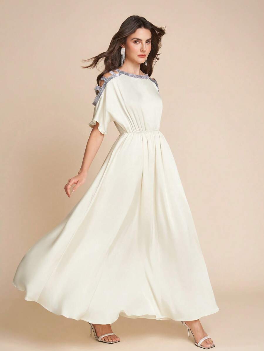 SHEIN Clasi Đầm dạ hội nữ màu mơ, chất liệu satin, kiểu dáng trễ vai, lấp lánh, dáng chữ A, eo thon, xếp ly, dây đeo, tay lửng, thanh lịch. - Màu be - Xem 1