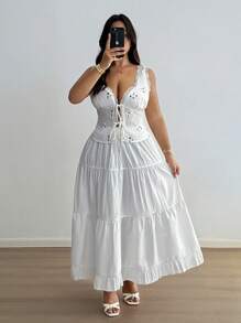 Flirla Top Regata Plus Size com Bordado Floral Miúdo, Acabamento com Laço na Frente e Renda Contrastante, Adequada para Férias na Primavera/Verão - Branco - Visão 4