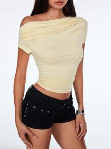 TRNVIE 女士纯色不对称领短袖褶皱短款休闲 T 恤 - 黃色 - 查看 3