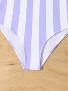 SHEIN 青少年女孩条纹泡泡网可调节肩带连体泳衣，适合度假、海滩、冲浪、游泳