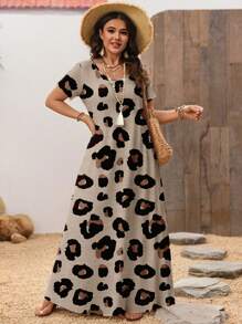 EMERY ROSE Plus Size Khaki Leopard Print Midi Dress: Casual Short Sleeve Round Neck Dress With Pockets - Khaki - View 5