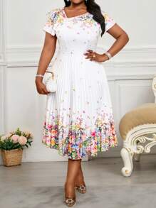 SHEIN Lady Robe mi-longue à manches courtes, col rond, bretelles de trompette, volants, grande taille, portée de manière décontractée et élégante, style bohème, pour le printemps et l'été. Convient aussi bien pour le port décontracté à la plage que pour l'invité d'un mariage sur la plage. Motifs floraux plissés blanc et rose. - Multicolore - Voir 4