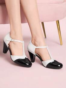 CUCCOO DOLLMOD Classic Retro Style White & Pink Contrast Color Mary Jane Pumps For Women - Black and White - View 1
