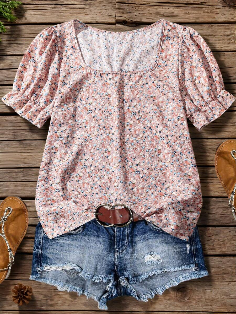 SHEIN LUNE Plus Size Square Neck Short Sleeve Allover Ditsy Floral Casual Top, Everyday Wear Boho/Bohemian,Holiday,Resort /Vacation Style Summer Beach Wedding Guest Women Casual Summer Summer Outing Blouses Mother Day Simple & Fashionable