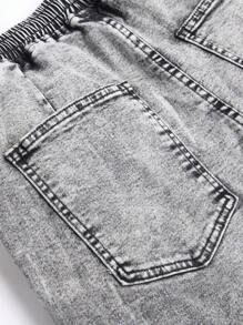 Manfinity LEGND Men's Solid Color Skinny Pocket Casual Fashion Denim Slim Waisted Long Pants