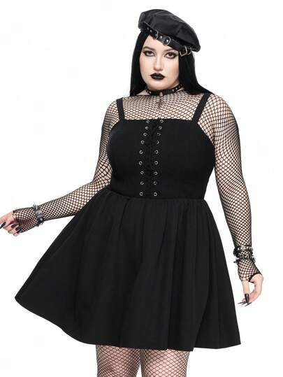 Goth Vestido corto de tirantes finos de unicolor, versátil y de talla grande, con decoración de cordones en el pecho con estilo gótico y universitario retro