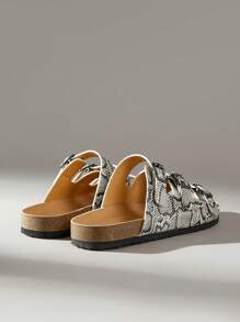 Solecia Women's Fashion Apricot Casual Flat Sandals - White - View 4