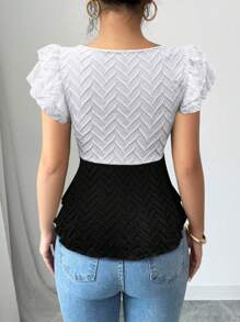 SHEIN Clasi Women Short Sleeve Colorblock T-Shirt, Minimalist Fashion Design Suitable For Summer - Black - View 2