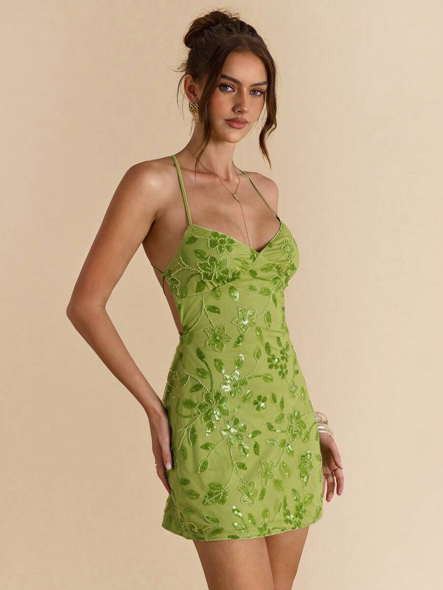 SHEIN BAE Đầm xòe đính hạt sequin hở lưng gợi cảm màu xanh lá cây trơn, Đầm ngắn hở lưng thanh lịch, Thích hợp đi biển, đi nghỉ, mùa hè - màu xanh lá - Xem 1