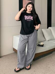 Dazy Plus 艺术字母印花宽松短袖上衣和条纹睡裤睡衣家居服套装 - 黑色 - 查看 11