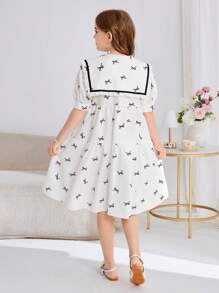 SHEIN Leap Crew Tween Mädchen Casual Pendler Polokragen Kurzarm Schleife bedrucktes Kleid - Weiss - Übersicht 2