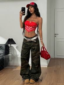 Coolane Top corto de flores y nueces para mujer con dobladillo de triángulo y sin tirantes, adecuado para atuendos de primavera y verano