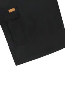 Manfinity Homme 宽松版型男士翻盖口袋抽绳黑色休闲工装短裤 - 黑色 - 查看 7