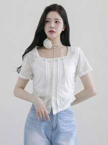 DAZY Square Neck Solid Color Contrast Lace White Short Sleeve Blouse For Women - White - View 7