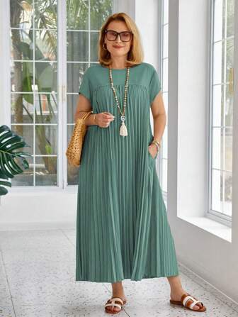 大码女式夏季纯色圆领短袖褶边口袋长款宽松休闲连衣裙，适合圣诞节长款女装