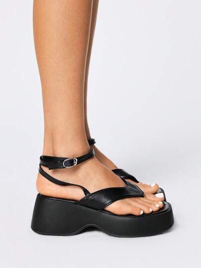 Women's Goth Punk Rock Style Open Toe Crisscross Strap Roman Beach Sandals, Platform Wedge