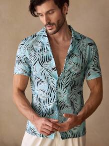 Manfinity ModaGents Camisa casual tejida de manga corta y corte slim con estampado de plantas tropicales para hombre