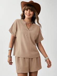 SHEIN LUNE 2pcs Women Textured V-Neck Drop Shoulder Pullover Blouse & Drawstring Waist Shorts Set - Khaki - View 5