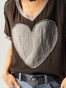 Bohemela Maglietta casual in cotone lavato con scollo a V, maniche corte, taglio morbido, fantasia cuori in stile patchwork, per donna