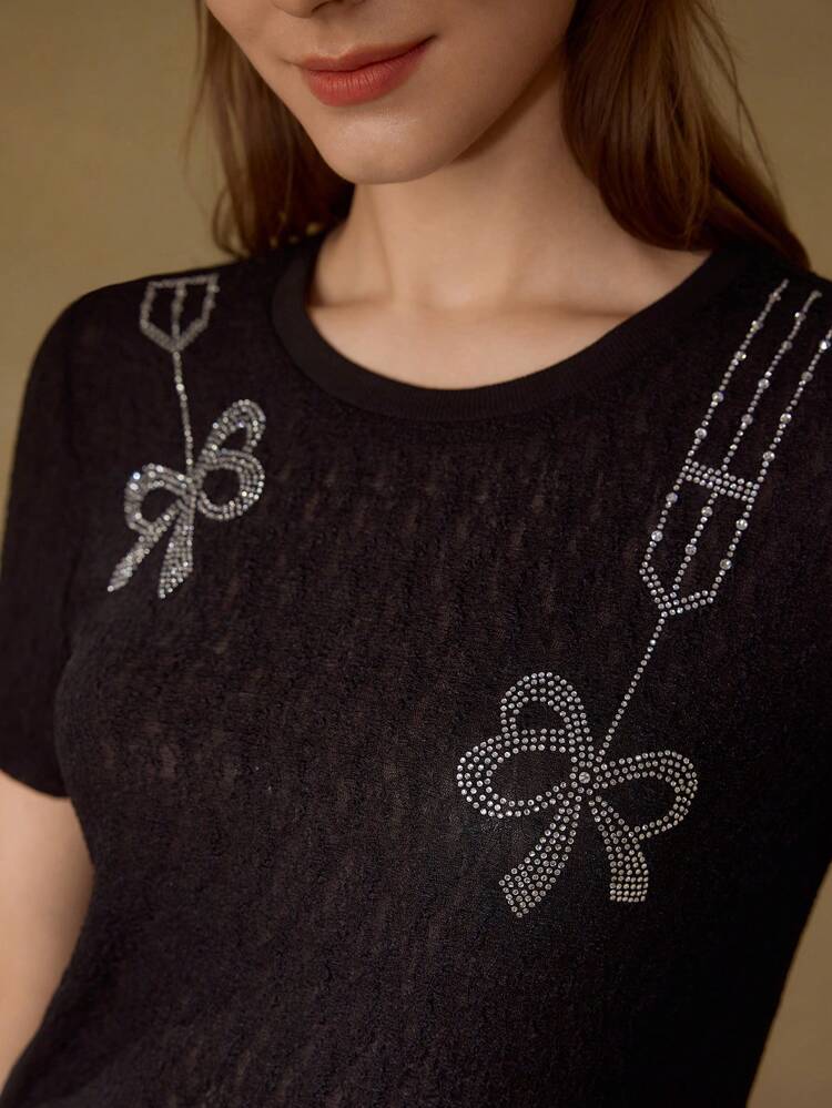 RHINESTONE DECORATED SLIM FIT T-SHIRT
