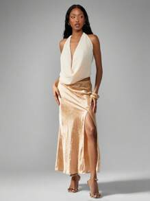 MISSGUIDED 奢华缎面提花中长晚礼服裙，侧开衩设计，优雅迷人，适合婚礼宾客、假日派对、正式场合，春夏皆宜。 - 金色 - 查看 3