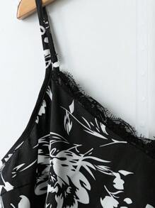 SHEIN VCAY Camiseta sin mangas con estampado floral de talla grande para el verano