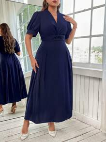 SHEIN Clasi Curve 加大码女式浪漫日常优雅海军蓝 V 领扭褶泡泡袖短袖收腰 A 字长裙、毕业礼服、婚礼宾客礼服 - 藏蓝色 - 查看 5