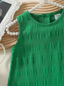 SHEIN Playful Pals 女童荷葉邊無袖純色洋裝 休閒舒適 夏季公主風 百搭外出與疊穿 嬰幼女童服飾 女孩洋裝 - 綠色 - 查看 5