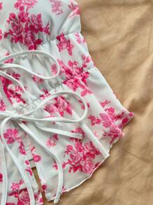 SHEIN WYWH 女士浪漫花卉印花露背系带蝴蝶结前褶边下摆短款上衣，适合度假