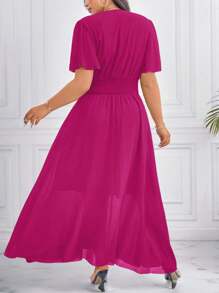 Celure Elegantes Kurzarm-Kleid in Große Größen mit weitem Saum, Rüschendekor und Spitzenrand. Lose sitzend für Urlaub oder Arbeit, V-Ausschnitt Maxi Damen Outfit