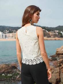 MOTF PREMIUM Kontrastierendes Spitzen-Stickerei-Trägershirt - Weiss - Übersicht 6