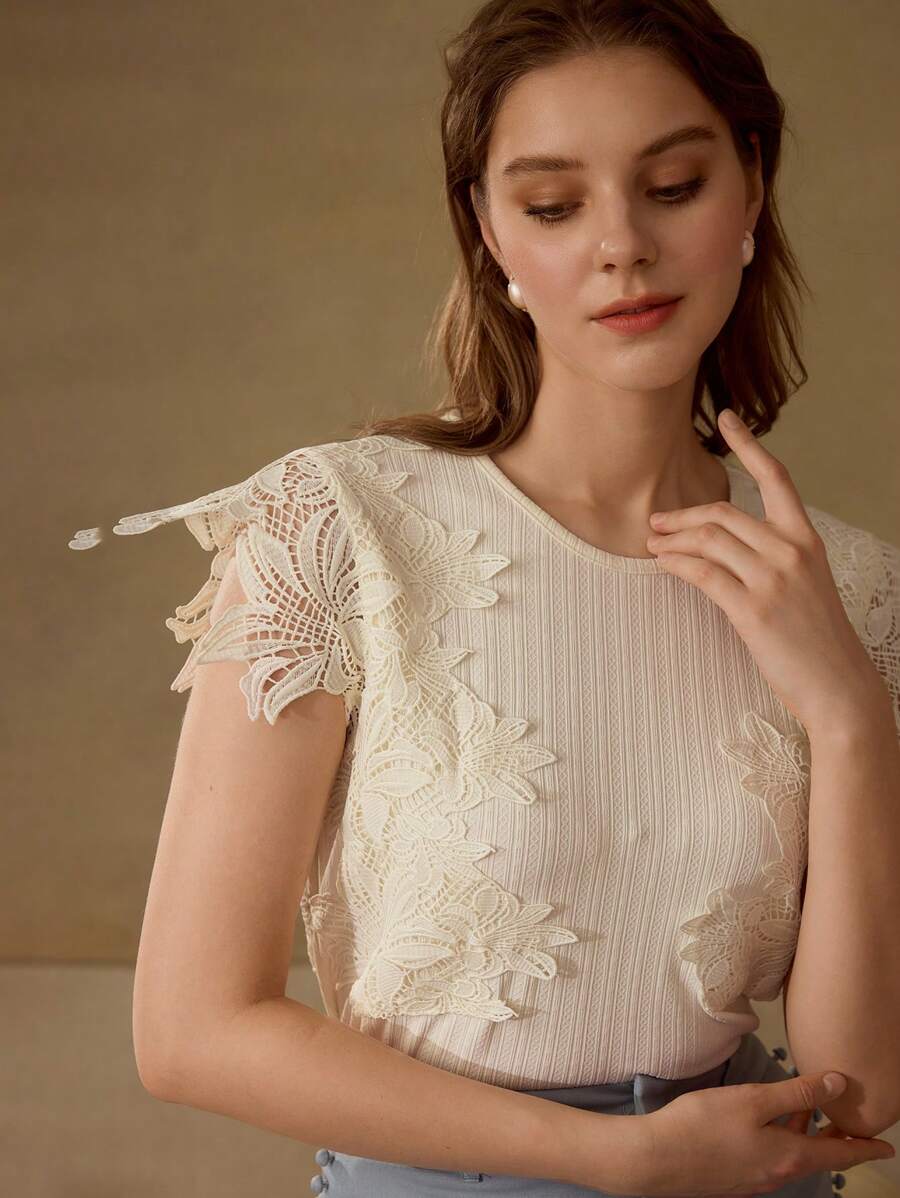 MOTF PREMIUM CAMISETA DE MANGA CORTA CON ENCAJE DE CONTRASTE - Albaricoque - Ver 1