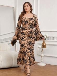 Modelyn Plus Size Lace Bell Sleeve Mermaid Hem Bodycon Dress, Elegant For Spring/Summer - Apricot - View 3