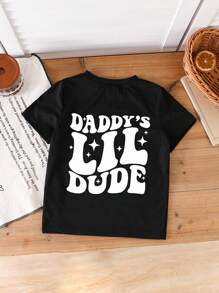 小男孩“Daddy's Lil Dude”字母印花圆领短袖黑色T恤，适合父亲节 - 黑色 - 查看 2