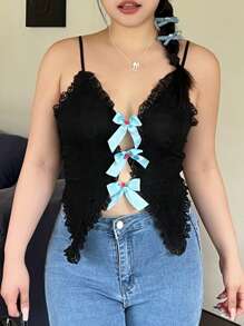 DAZY Áo hai dây ren viền bất đối xứng, trang trí nơ cỡ lớn cho nữ, gợi cảm, áo crop top câu lạc bộ mùa xuân/hè cho nữ - màu đen - Xem 4