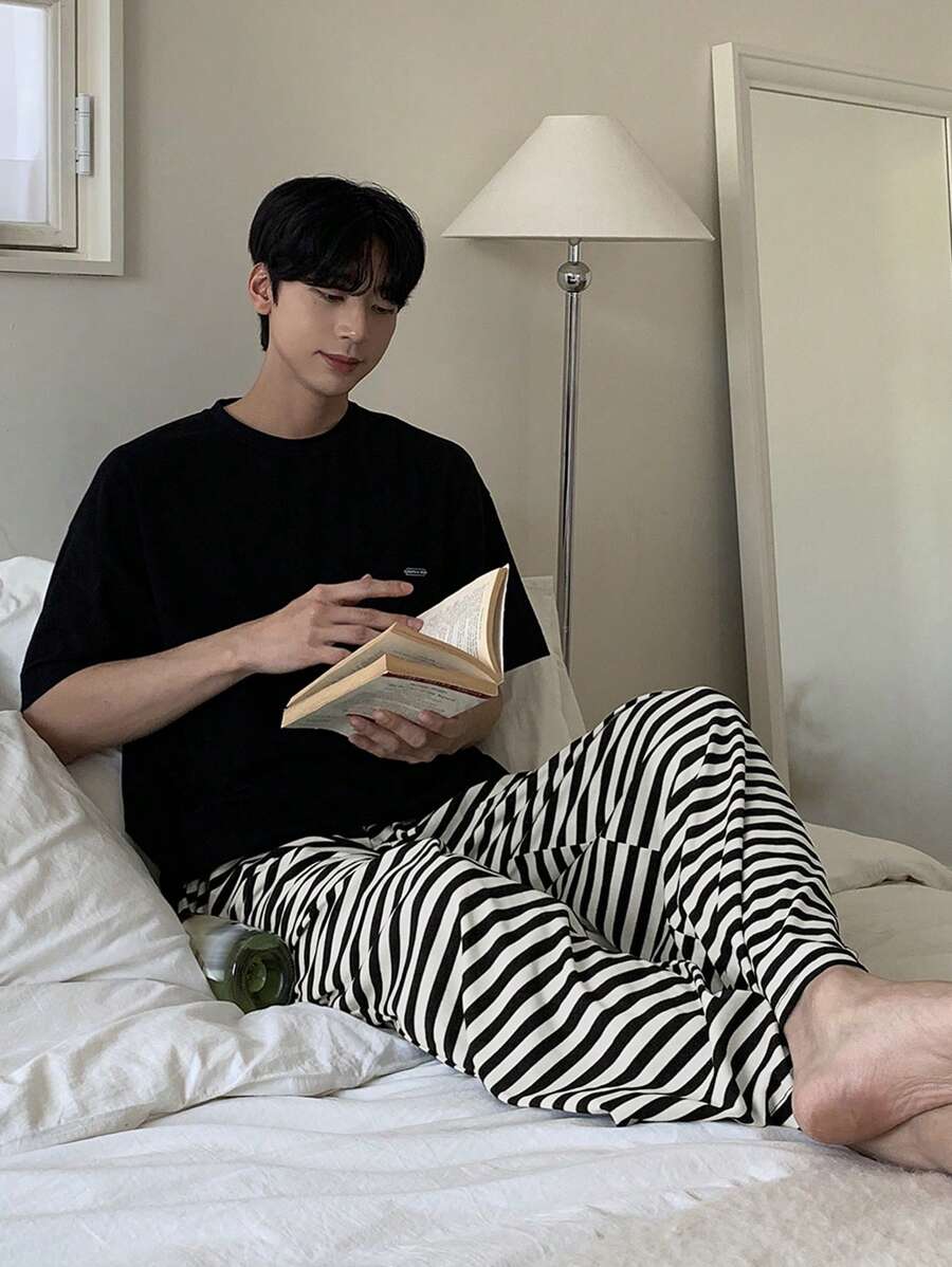 DAZY Men's Black And White Lounge Pants, Spring/Summer Pajama - Black and White - View 1