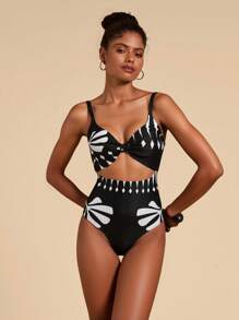 Travachic 1pc Women's Stylish Spaghetti Strap One-Piece Swimsuit, Suitable For Summer - Black and White - View 5