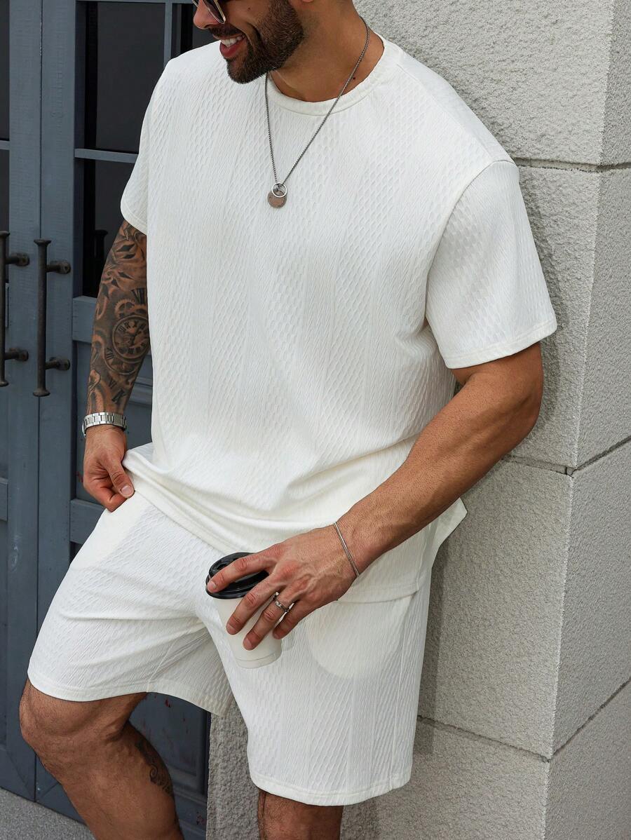 Manfinity Homme Plus Size Men Summer Casual Textured Short Sleeve T-Shirt And Shorts Set - White - View 1