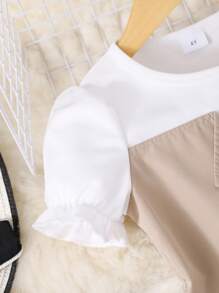 2pcs/Set Young Girls Puff Sleeve Layered Splice Top And Solid Color Flared Cropped Pants Suit - Khaki - View 4