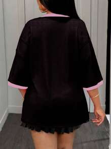 Slaydiva 休闲街头运动数字和字母印花V领宽松短袖大码粉色女式T恤 - 彩色 - 查看 2