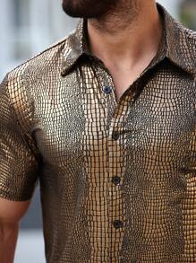 Manfinity LEGND Conjunto de camisa y pantalones cortos para hombre, de moda para el verano