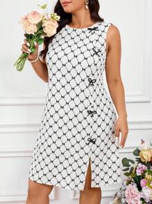 SHEIN Frenchy 大码休闲优雅蝴蝶结无袖开衩圆领连衣裙 - 黑與白 - 查看 1