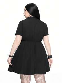 ROMWE Goth Vestito fasciato con stile college gotico vintage, collo in PU, bottoni in metallo, taglio linea A, per taglie forti